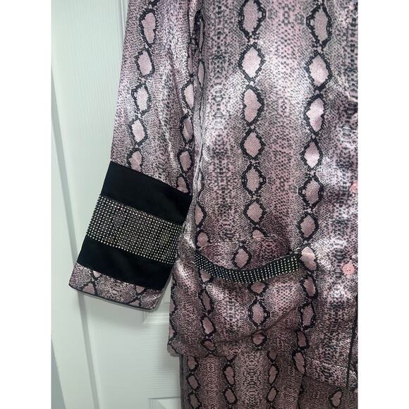 Slumber Animal Print Pajamas with Bling, Size S – Stylish and Comfy - Picture 3 of 15
